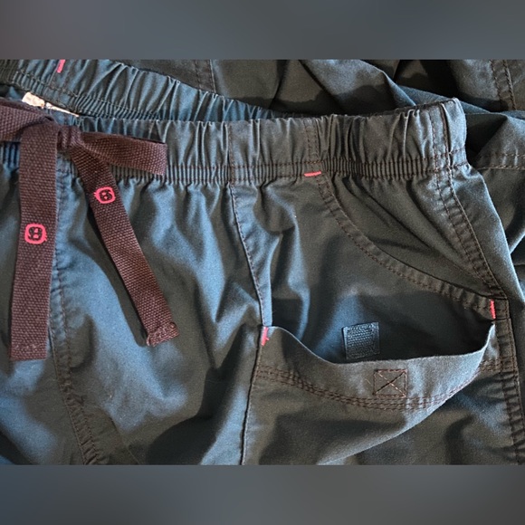 EUC Spread Good Cheer! Dark Aqua Teal Pants - Picture 8 of 10